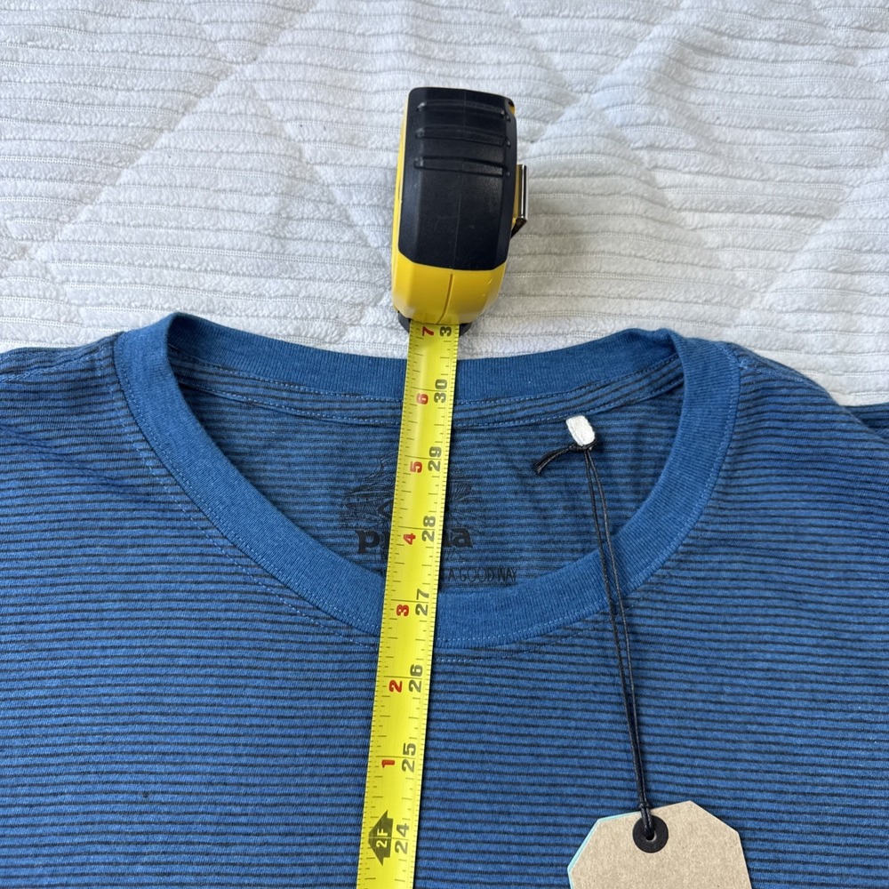 NEW Prana Crew T Shirt Mens Extra Large Blue Stripe Active Outdoor Sustainable - Picture 3 of 8